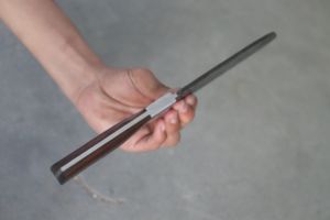 Cuchillo de caza de acero al carbono de alta gama con mango de madera Cuchillo de caza medieval forjado a mano personalizado - Product Image 3