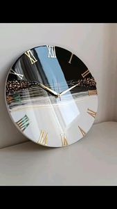 Horloge murale en résine FURNITURE ASSISTANT, résine époxy, taille personnalisée, fonctionne sur piles, design moderne, décoration de mariage, décoration de la maison, fabrication artisanale - Product Image 3