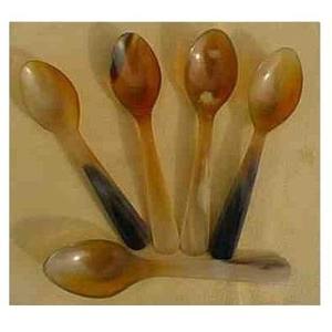 Cuchara para Servir Hecha a Mano con Cuerno de Búfalo, Impermeable, con Diseño Antiguo para Decoración de Bodas y Regalos - Product Image 6