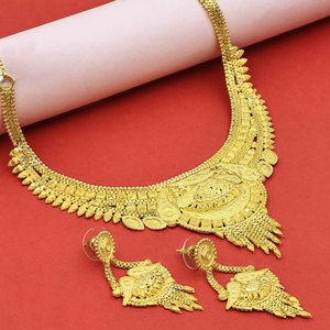 Vente en gros 14K 18K 24K plaqué or formant ensemble de colliers, bijoux indiens, bijoux de mode, bijoux en laiton rempli d'or Oro Joyeria. - Product Image 1