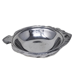 Bol à garniture argentée de luxe Opulent Shine Edge Bowl Pièce maîtresse de mariage et de fête Matériau métallique sûr fait à la main en Inde - Product Image 1