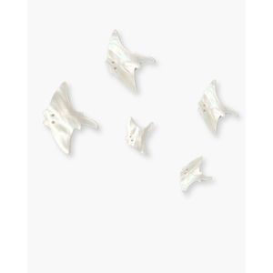 Botón Decorativo de Dos Agujeros con Diseño de Rayo de Aguas Profundas en Color Blanco MOP - Product Image 2