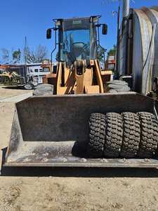 Chargeuse sur chenilles compacte 621C de 2000 kg avec moteur Cummins, vérin hydraulique Parker, pompe principale haute performance pour des opérations fiables - Product Image 6