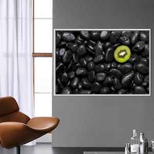 Tableau sur toile imprimé avec des fruits de la mer des Mers Noires - Décoration murale élégante, 1P : encadré blanc - Product Image 1