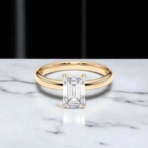 Juego de puntas de anillo de compromiso de solitario de moissanita con forma de esmeralda de 1,76 quilates, en plata para ella, con forma de Esmeralda, de quilates, de - Product Image 2