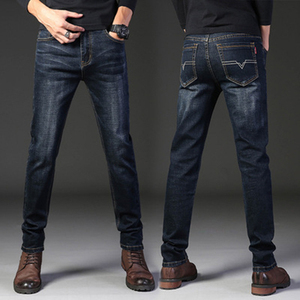 Nouvel arrivage de pantalons à badges détruits pour hommes en détresse Art Patches Skinny Biker White Jeans Slim Trousers Men Denim Jeans - Product Image 5
