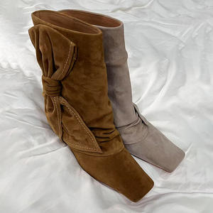 Botines de tacón grueso para mujer, de cuero, con cremallera lateral, informales, a la moda, cómodos, con punta en pico, estilo stiletto. - Product Image 5