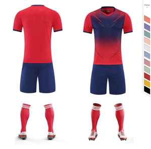 Uniforme de fútbol a rayas de alta calidad, superventas, kits de camisetas de fútbol personalizadas clásicas para niños - Product Image 5