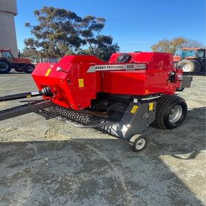 Tractor de cadenas Massey Ferguson 1842E 4WD de 30 HP con transmisión por engranajes, alta productividad, alta seguridad, para uso agrícola - Product Image 5