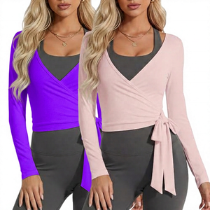 Chemise de yoga respirante à manches longues et col en V pour femme, couleur unie, rose et blanc - Product Image 3