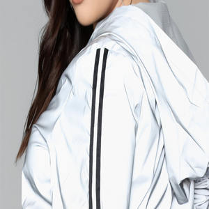 Tissu de qualité supérieure Fabrication de fermeture éclair à la mode Conception personnalisée Sweat à capuche surdimensionné de haute qualité et pantalon Survêtement pour femmes Jogger Polyester Sweat confortable - Product Image 4