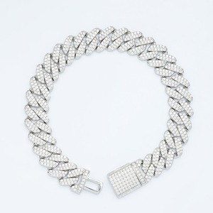 สร้อยข้อมือเทนนิสประดับเพชรคลาสสิกสำหรับเป็นของขวัญหรืองานอีเว้นท์ - Product Image 1