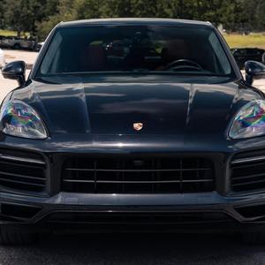 Cayenne GTS Coupé 2021 Inspeccionado, Motor V8 Twin-Turbo, Tracción en las Cuatro Ruedas, Paquete Premium Plus, Proveniente de Clima Cálido - Product Image 1