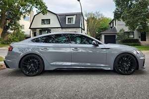 Parfait état Utilisé 2023 A u d i RS5 Sportback - Product Image 2