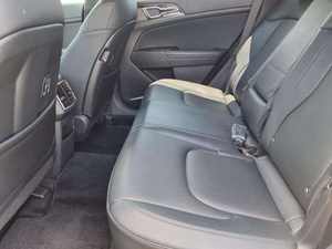 Sharp 2024 K i a Sport age Hybrid EX AWD con asientos de cuero Paquete Premium Sistema de navegación Bluetooth Techo solar - Product Image 4