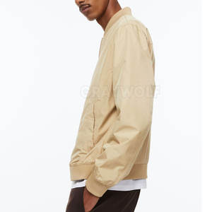 2025 personnalisé Street Wear Logo Pattern Bomber Jackets Service OEM Blouson d'aviateur de haute qualité - Product Image 3