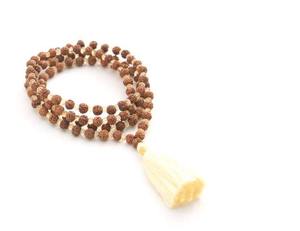 5 Mukhi Rudraksha <b>Mala</b> 108+1 Natural Panchmukhi <b>Beads</b> Lab Certified Prayer Necklace <b>for</b> Meditation Jaap Puja with Red Tassel - Product Image 2
