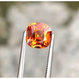Granat Spessartite Mandarin Naturel de Nigéria, Coupe Coussin Excellente, 2,87 CT, Parfait - Product Image 2