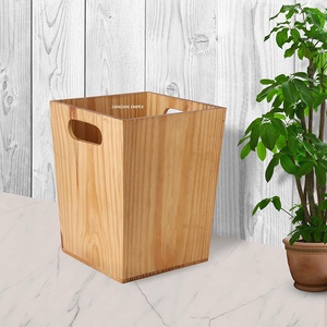 Cubo de basura de madera hecho a mano con tapa abierta antigua, cubo de basura decorativo de estilo rústico para uso en el hogar, la oficina o la sala de estar - Product Image 2