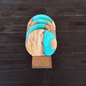 Modern Classic Wooden Resin Coasters Square and Round Cup Coasters for Drinks for Home or Office Use - Product Image 4
