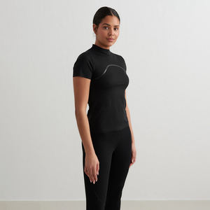 Haut de sport de luxe court pour femmes coupe ajustée tissu extensible de qualité supérieure Streetwear polyvalent mode vêtements de sport T-shirt OEM hauts - Product Image 5