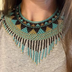 Gargantilla de cuentas de cristal geométricas Unisex de lujo hecha a mano estilo Tribal de moda para fiestas y regalos - Product Image 1