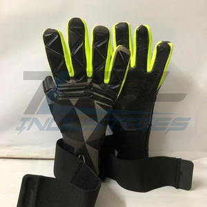 Gants de gardien de but personnalisés 4mm épais en latex allemand antidérapant gants de protection des doigts de gardien de but de football fabriqués au Pakistan - Product Image 1