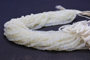 Perles Rondelles Facettées en Pierre de Lune Arc-en-ciel Blanche 3,5-4mm Longueur 13 Pouces, Gemmes pour la Fabrication de Bijoux Mehrajudin Gems AA-63 Troisième Qualité - Product Image 3