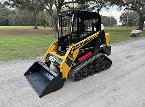 Envío Gratis, Mini Cargadora de Ruedas ASV RT-25, Motor Diésel de 24.7 HP, 302 kg de Capacidad Útil y Diseño Ultracompacto - Product Image 2