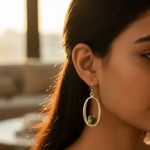 Boucles d'oreilles pendantes en péridot vert plaqué or 18 carats pour femmes - Bijoux en argent 925 - Product Image 2