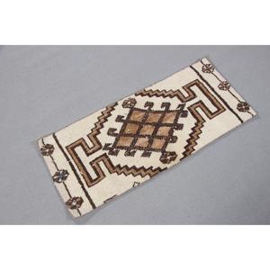 1,5x3,4 ft Vintage Rug, Turkish Small Rug, <b>Brown</b> Patchwork <b>Wool</b> Rug - Product Image 4