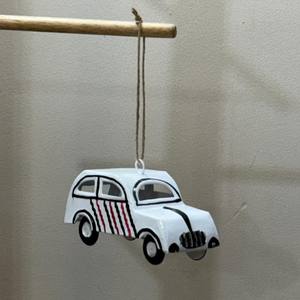 Acabado punteado de metal Lavado blanco Calidad Premium Adorno colgante de Navidad Coche Miniatura Forma personalizada - Product Image 5