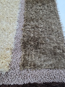 Tapis Adiva 3D Shaggy Moderne à Motifs Floraux Jacquard Tissé à la Machine en Jute Épais à Poil Moyen Réversible avec Dos en Latex pour Salon et Usage Domestique - Product Image 4