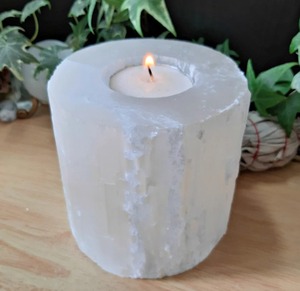 เชิงเทียนเซเลนไนต์แบบธรรมชาติสำหรับการนั่งสมาธิตกแต่งบ้านงานฝีมือคริสตัลรูปปฏิญาณของขวัญจำนวนมากขายส่ง - Product Image 3