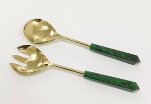 Fourchette de service à salade en bois d'acacia personnalisée à la main Ensemble de 2 pour la maison et la cuisine Produits écologiques - Product Image 5