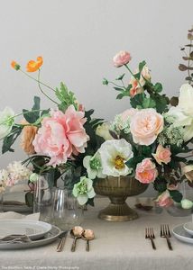 Luxury Hammered Gold Metal Bowl Decorative Fruit, Snack & Serving Bowl for Dining <b>Table</b> & Kitchen Decor - Product Image 6