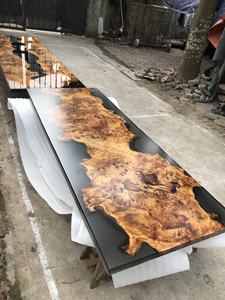 Dessus de table en bois massif fait à la main avec conception de rivière en résine époxy, bois dur écologique, idéal pour les repas, les postes de travail - Product Image 4