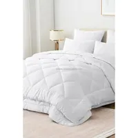 Piumino e Copripiumino Bianco Soffice con Design a Punto Croce per Hotel, Imbottitura per il Massimo Comfort, Origine Turchia, Modello QU83714