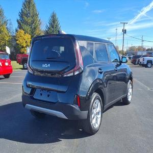 EXCELENTE ESTADO Kia Soul LX 2024 - Product Image 3