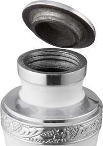 Urnes de couleur blanche pour cendres humaines Mini souvenir Ensemble de 4 Mini urnes blanches et argentées avec étui en velours - Product Image 5