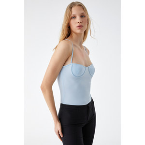 ETHIQUET SULEJE เสื้อเกาะอกแขนกุดทรงสลิมสำหรับผู้หญิง - Product Image 3