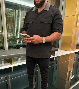 Chemise de sonnerie personnalisée en gros Chemise légère de haute qualité Chemises en coton décontractées à col de couleur contrastée - Product Image 4