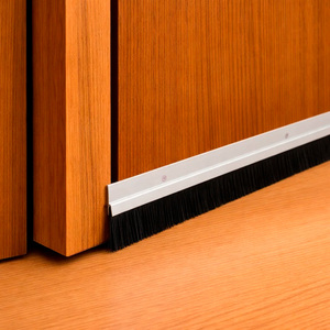 Guarnizione per porta in alluminio bianco con gomma, 1 metro - Product Image 4