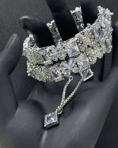 Joyería de moda de inspiración pakistaní con brazaletes Rajwari de circón, conjuntos de Material de oro de 24K, Indio para bodas largas de AA IMPEX - Product Image 6