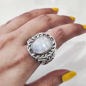 Bague en argent sterling 925 pour homme, motif arabe, avec pierre de lune arc-en-ciel naturelle bleue feu, pierre de naissance de juin, vente en gros - Product Image 1