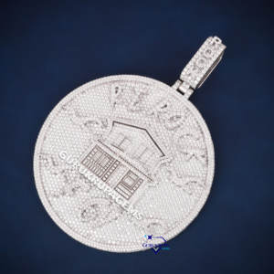 Dernier pendentif hip hop pour hommes et femmes fabriqué en argent sterling 925 avec diamants moissanite de haute qualité VVS Clarity - Product Image 5