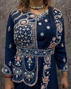 Exclusivo Vestido de Gala Lehenga Choli con Bordado Rangoli Pesado de Diseñador, Hecho en India, Completamente Cosido, para Mujer, para Ocasiones Especiales - Product Image 4