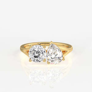 Bague en Moissanite taillée au Portugal en or 14 carats, design Toi Moi - Product Image 1