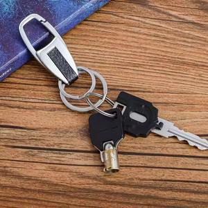 พวงกุญแจหนังแบบคลาสสิกสำหรับผู้ชายพวงกุญแจคู่แหวนคู่สำหรับธุรกิจรถยนต์เหมาะสำหรับใช้เป็นของขวัญและใช้ในชีวิตประจำวัน - Product Image 4