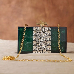 Pochette de luxe en résine ornée de cristal pochette de soirée embrayages sacs de demoiselle d'honneur pour mariage écuyer boîte sac à main fait à la main - Product Image 1